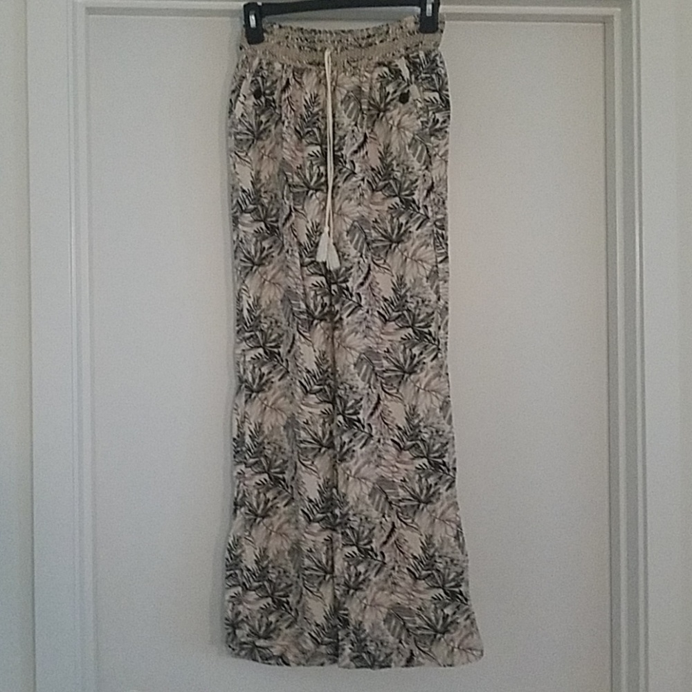 Floral Design Lounge Pants